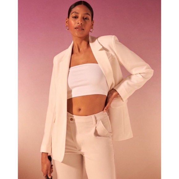 Abercrombie & Fitch Jackets & Blazers - Abercrombie & Fitch Single Breasted Blazer